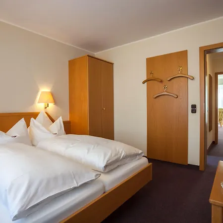 Haus Andrea فندق وينتربرغ