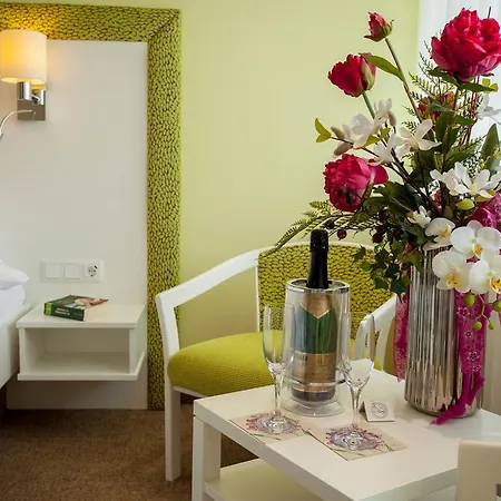 فندق Haus Andrea 3*