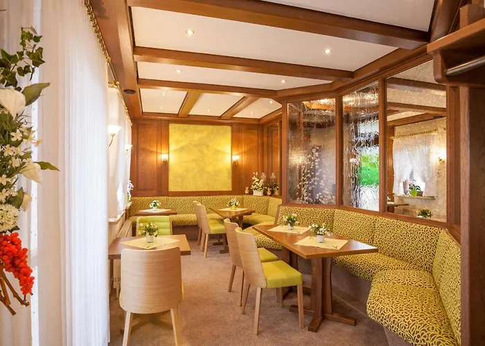 호텔 Haus Andrea 3*